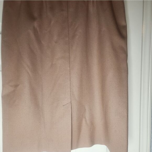 80s -Pendleton- Womens carmel nylon lined, wool mid length totally 80s skirt - Picture 4 of 7